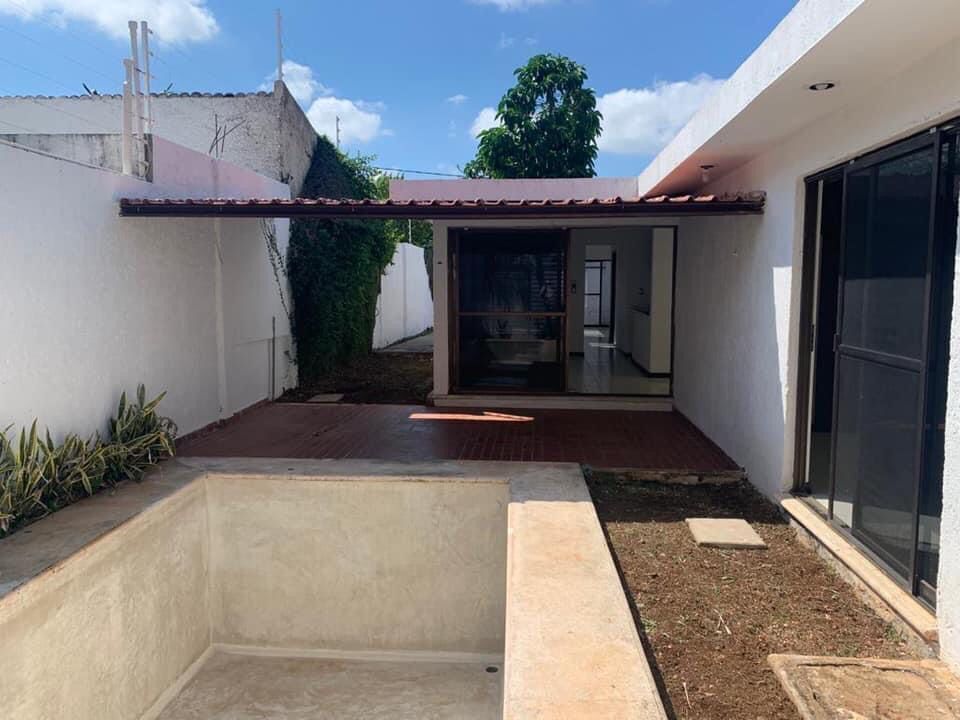 * Venta Casa en Chuburná de Hidalgo.