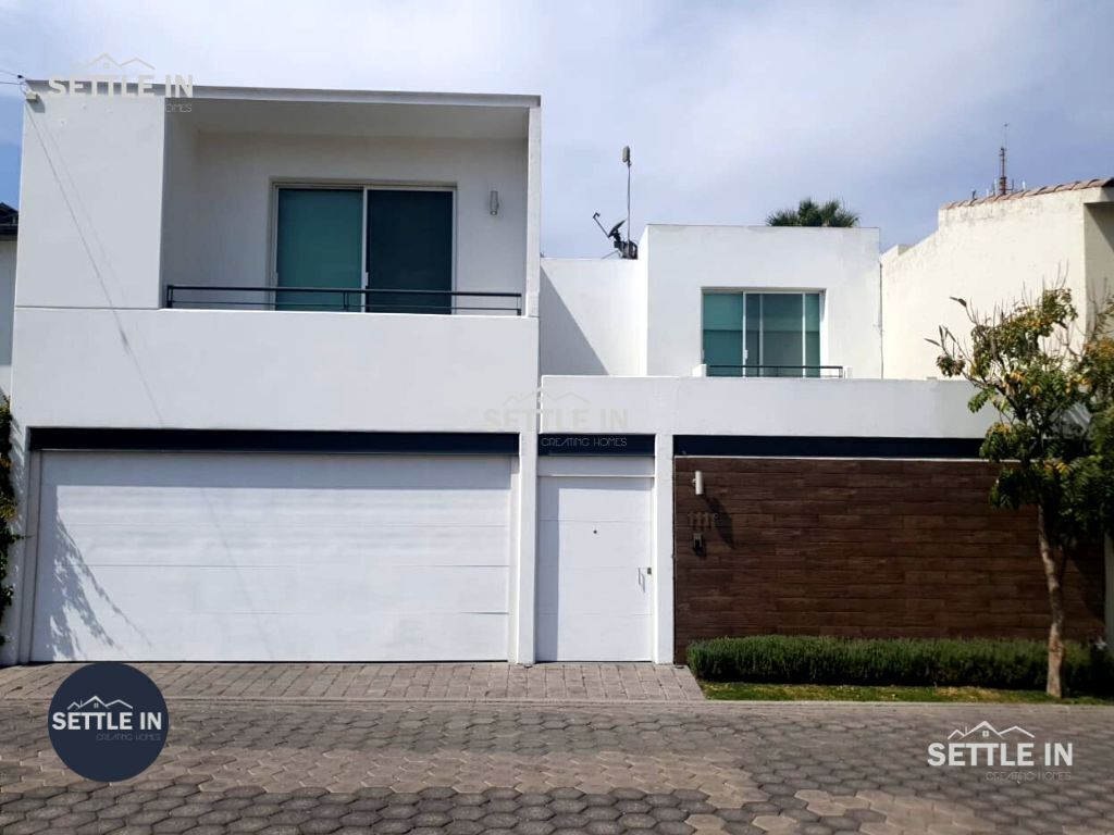 A03 RESIDENCIA PREMIUM EN RENTA $45,000 EXCELENTE UBICACION EN ZAVALETA PUEBLA