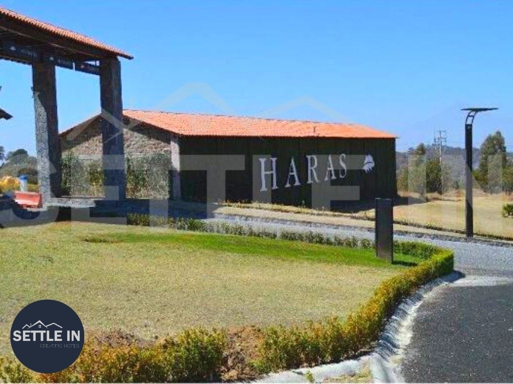 A03 TERRENO DE 560 MTS EN VENTA EN HARAS DEL BOSQUE $2,000  POR M2