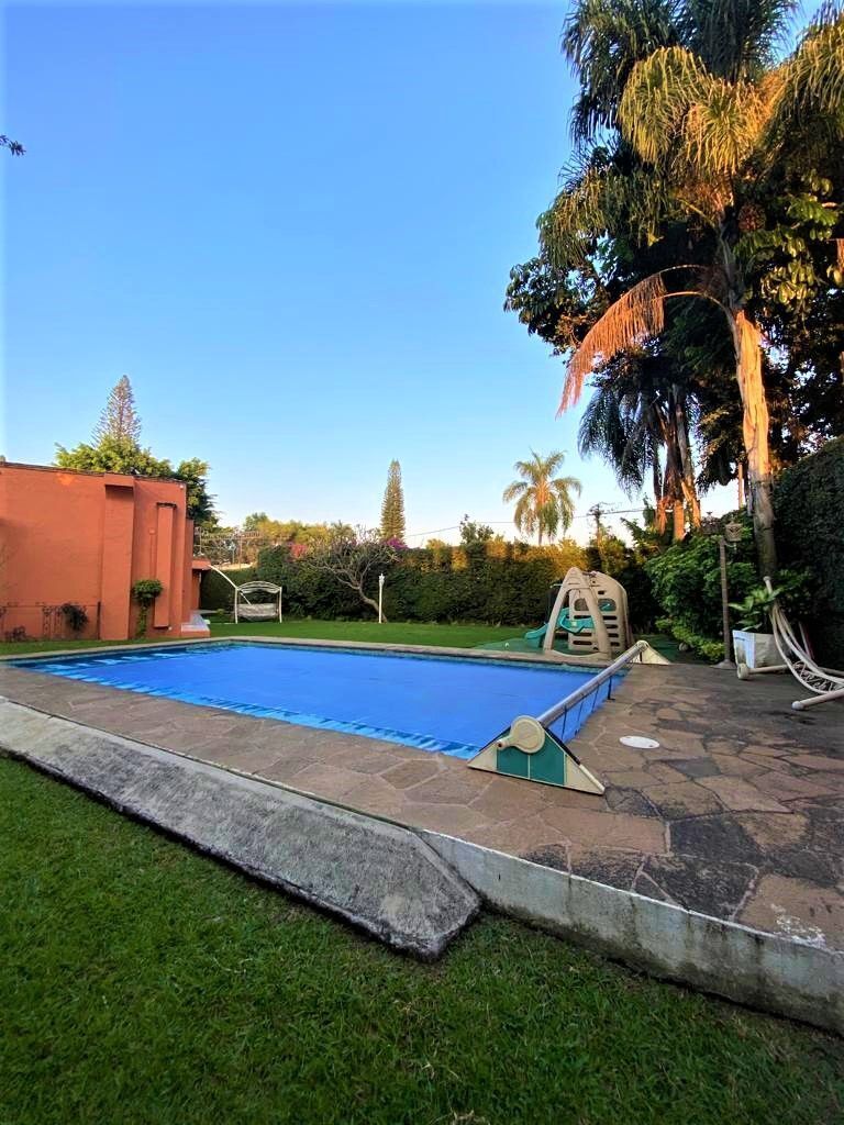 amplia-casa-de-un-nivel-con-alberca-privada-en-cuernavaca3-30003