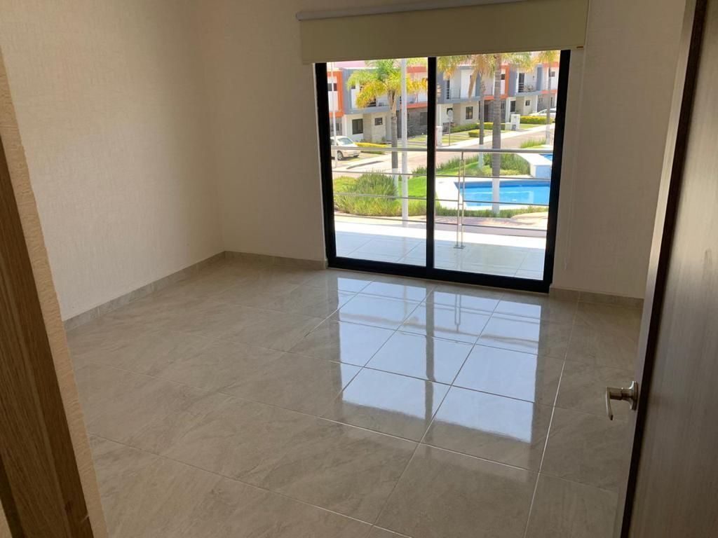 amplia-casa-en-condominio-con-amenidades1-23752