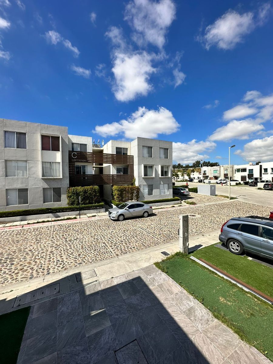 amplia-casa-en-venta-bonaterra-residencial26-35924