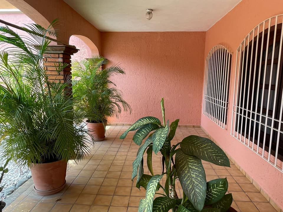 amplia-y-bonita-casa-en-venta-en-comala-colima-precio-rebajado8-24362