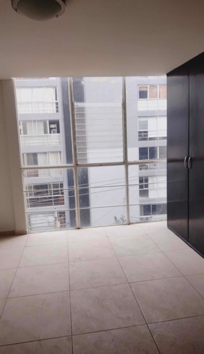 amplio-departamento-en-patricio-saenz2-32702