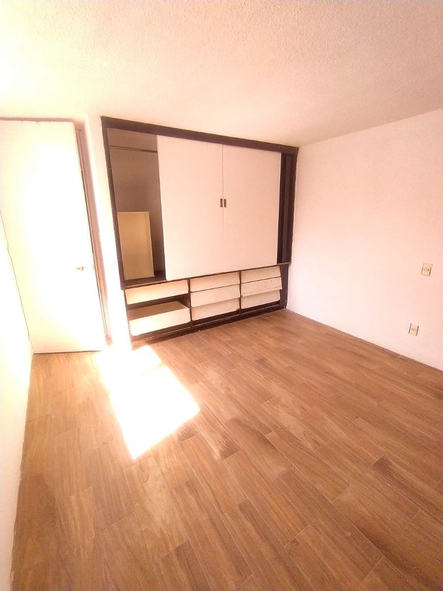 amplio-departamento-excelente-zona8-23517