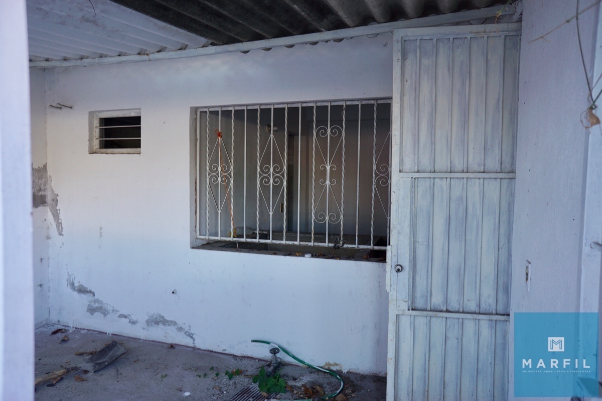 amplio-terreno-comercial-en-esquina-en-el-centro-de-colima-con-bodega10-27265