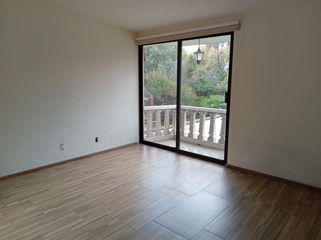 Aproveche oportunidad! Casa en Lomas del Sol