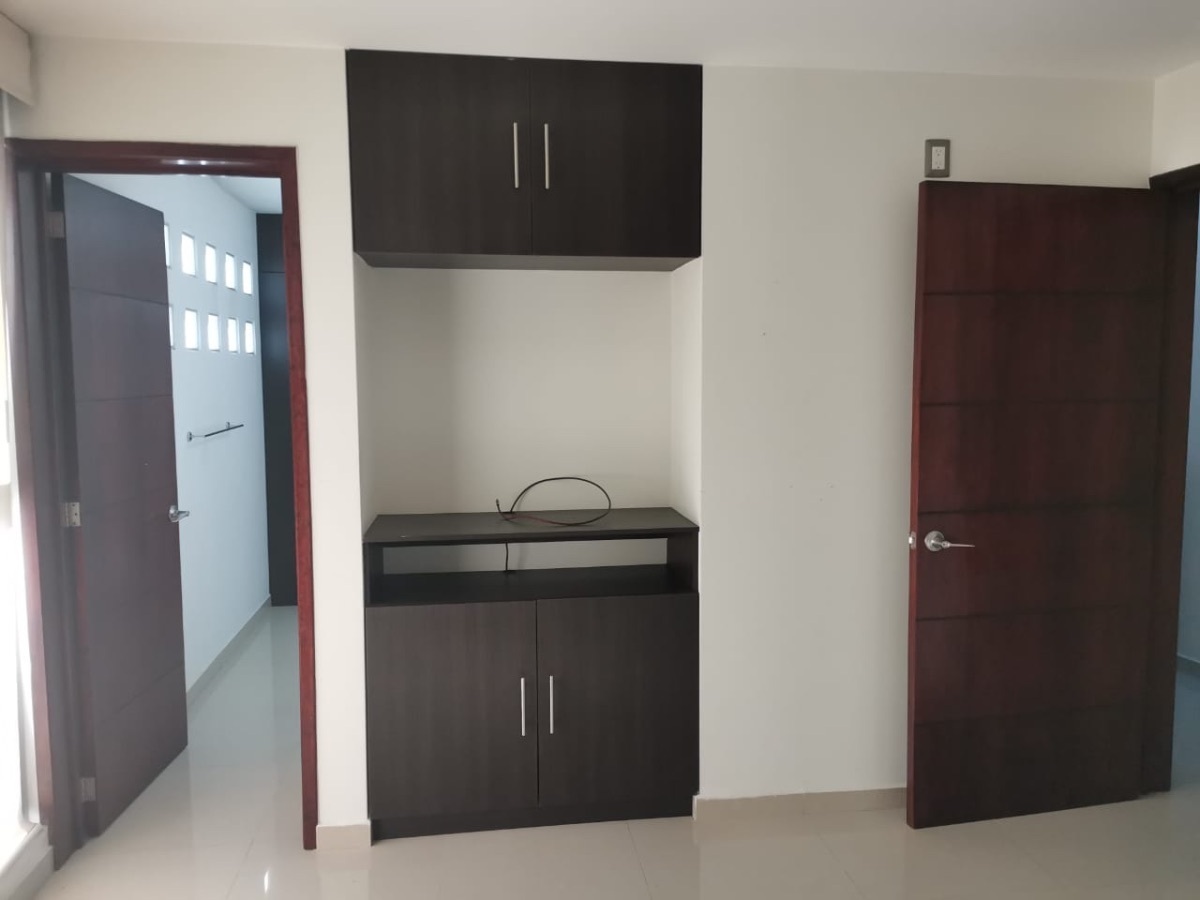 asa-en-venta-en-juriquilla-cerca-de-la-uvm-tres-recmaras-jardn7-37854