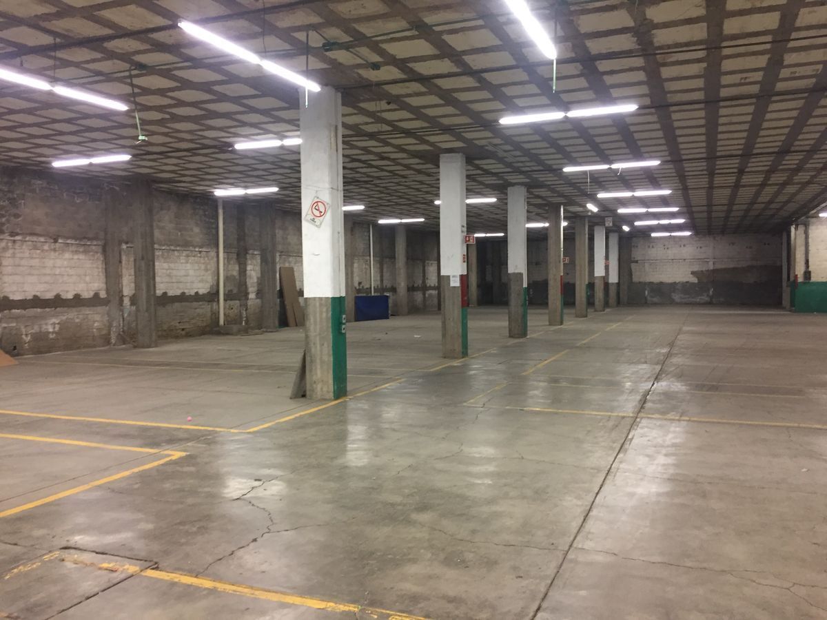 Bodega - RENTA - Lebrija - 4,800 m2