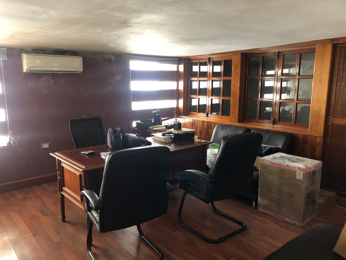 bodega-con-local-y-oficinas-en-el-centro-de-merida10-26577