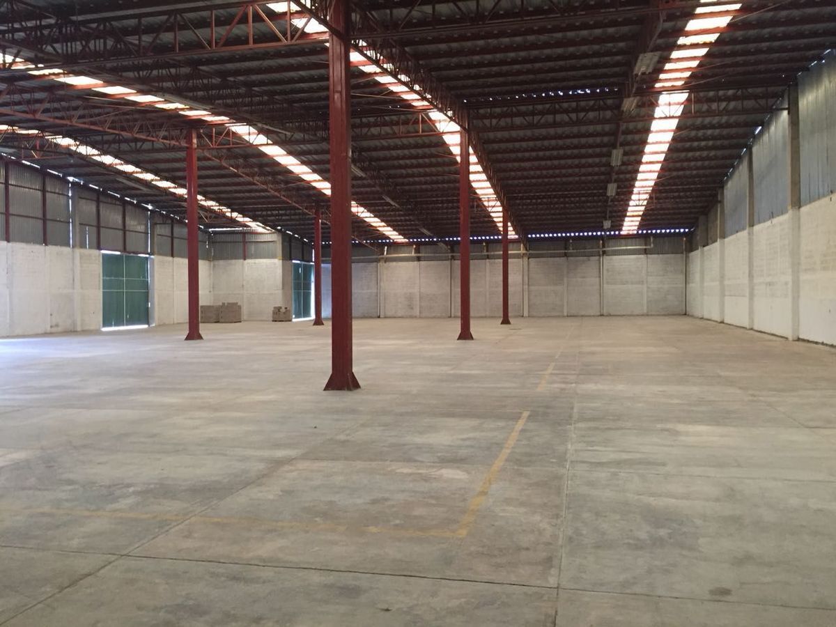 bodega-en-renta-de-1000m26-17453