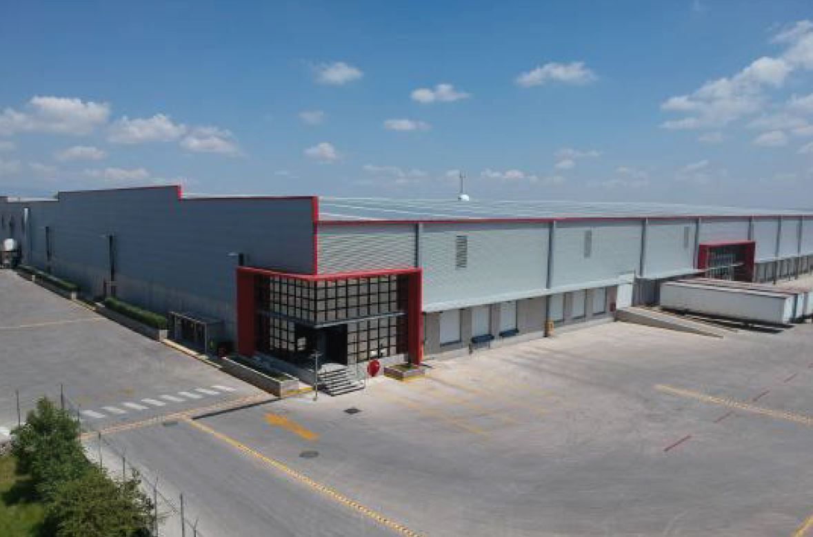 Bodega Industrial - La Bomba - Querétaro - 2,100 m2 hasta 15,000 m2