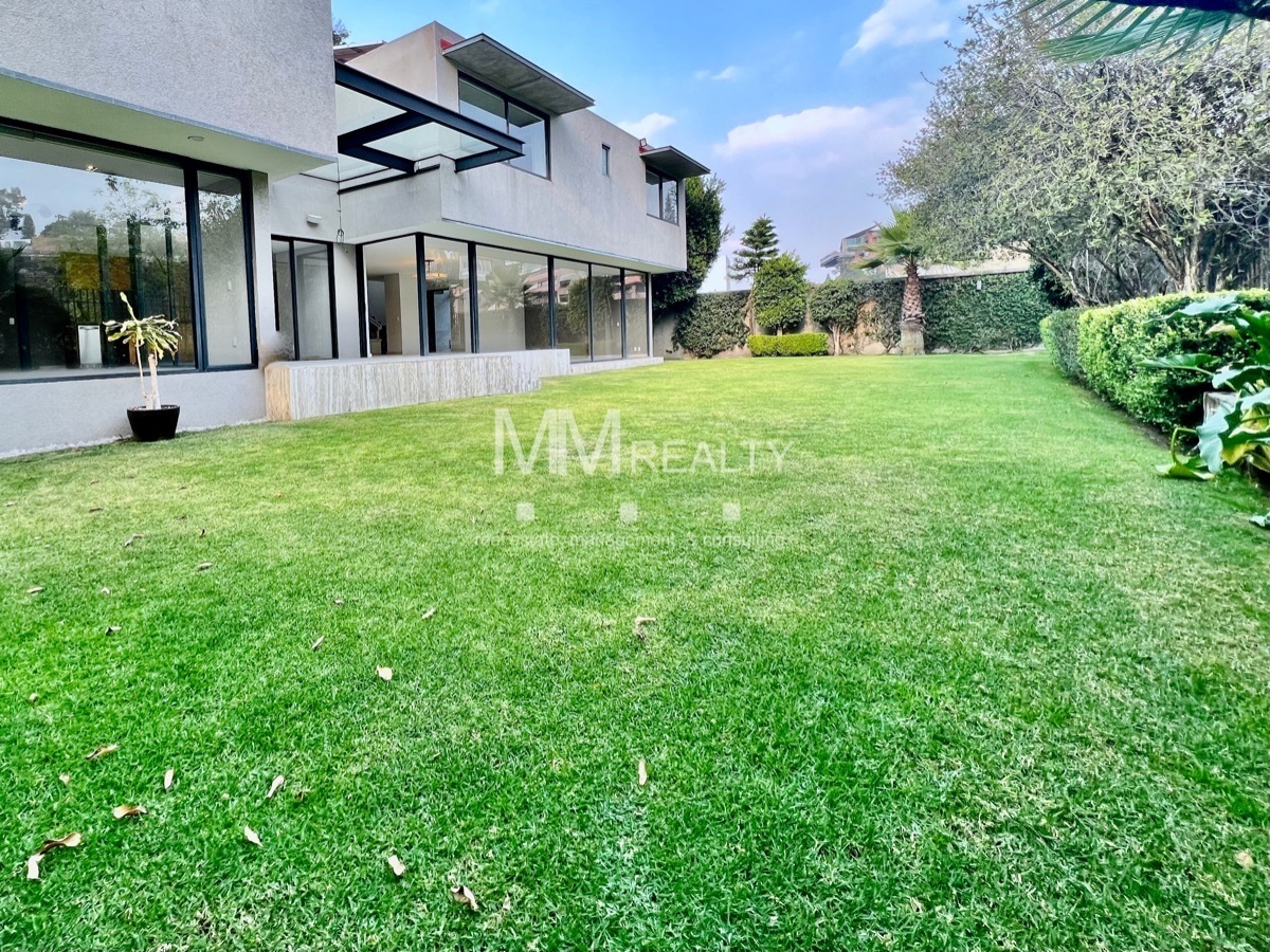 bosque-de-las-lomas--estupenda-con-gran-jardn-350m2--great-with-super-garden3-11612