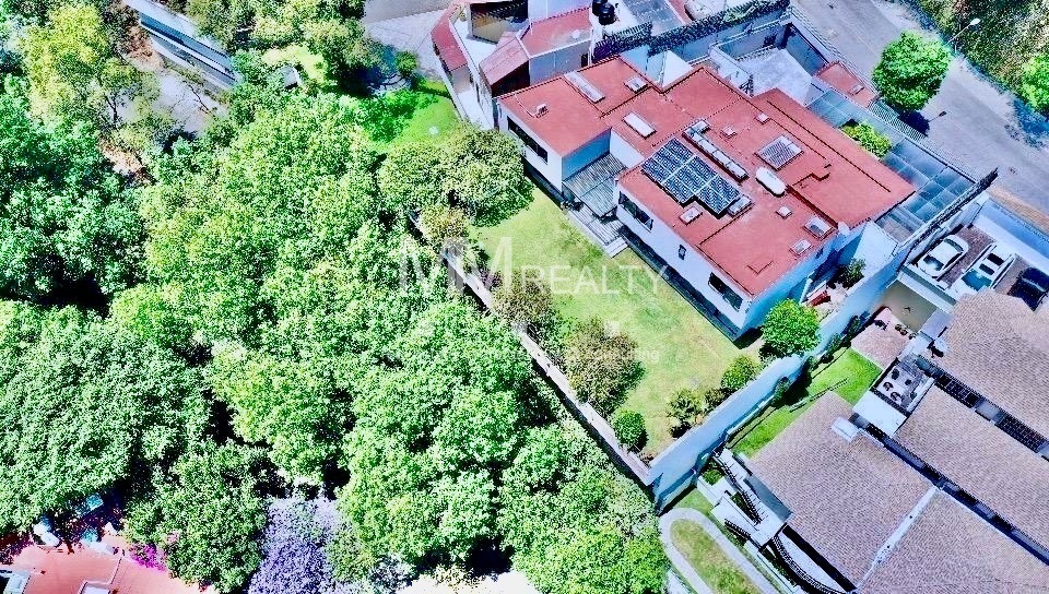 bosques-de-las-lomas--hermosa-con-sper-jardn-350m2--beautiful-w-great-garden29-11597