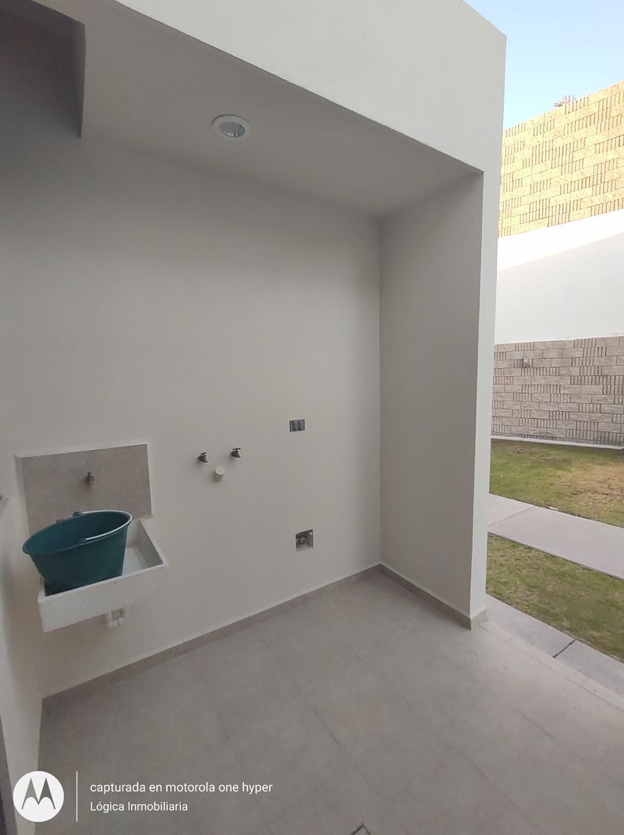 casa--3-en-venta--zibataqueretaro16-30657