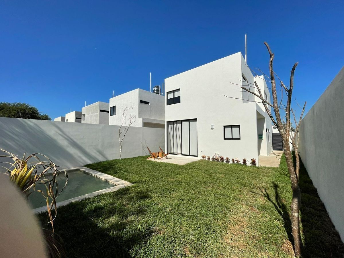 casa--en-venta-con-recmara-en-planta-baja-en-dzity12-16144