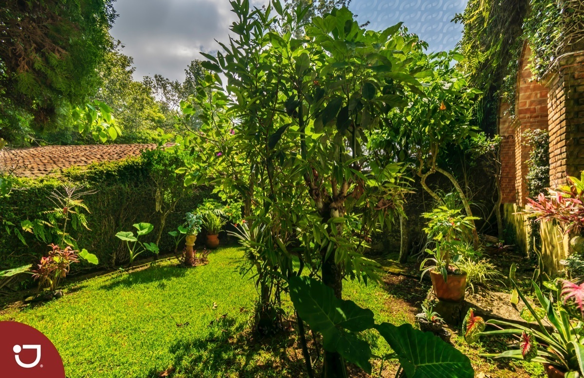 casa-a-la-venta-con-estilo-campestre-en-jardines-de-las-nimas-xalapa14-14307