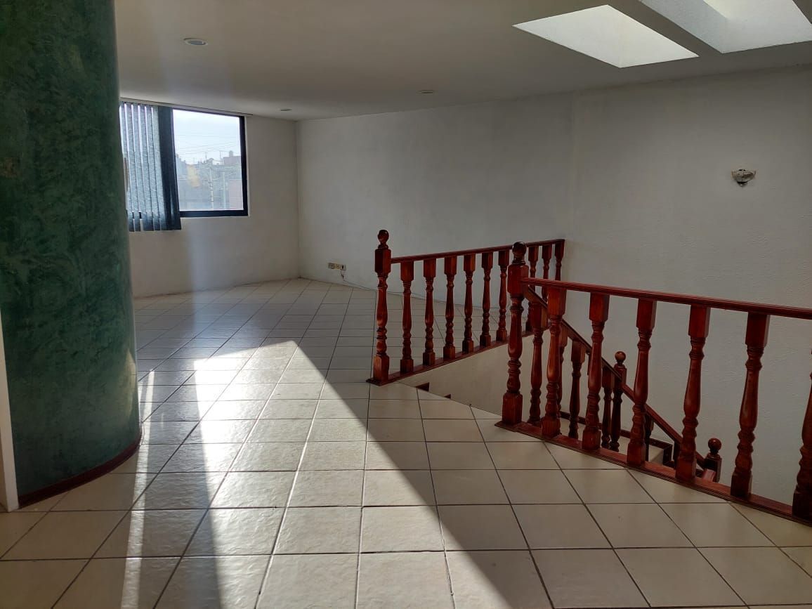 casa-amplia-en-venta-cerca-al-periferico26-24923