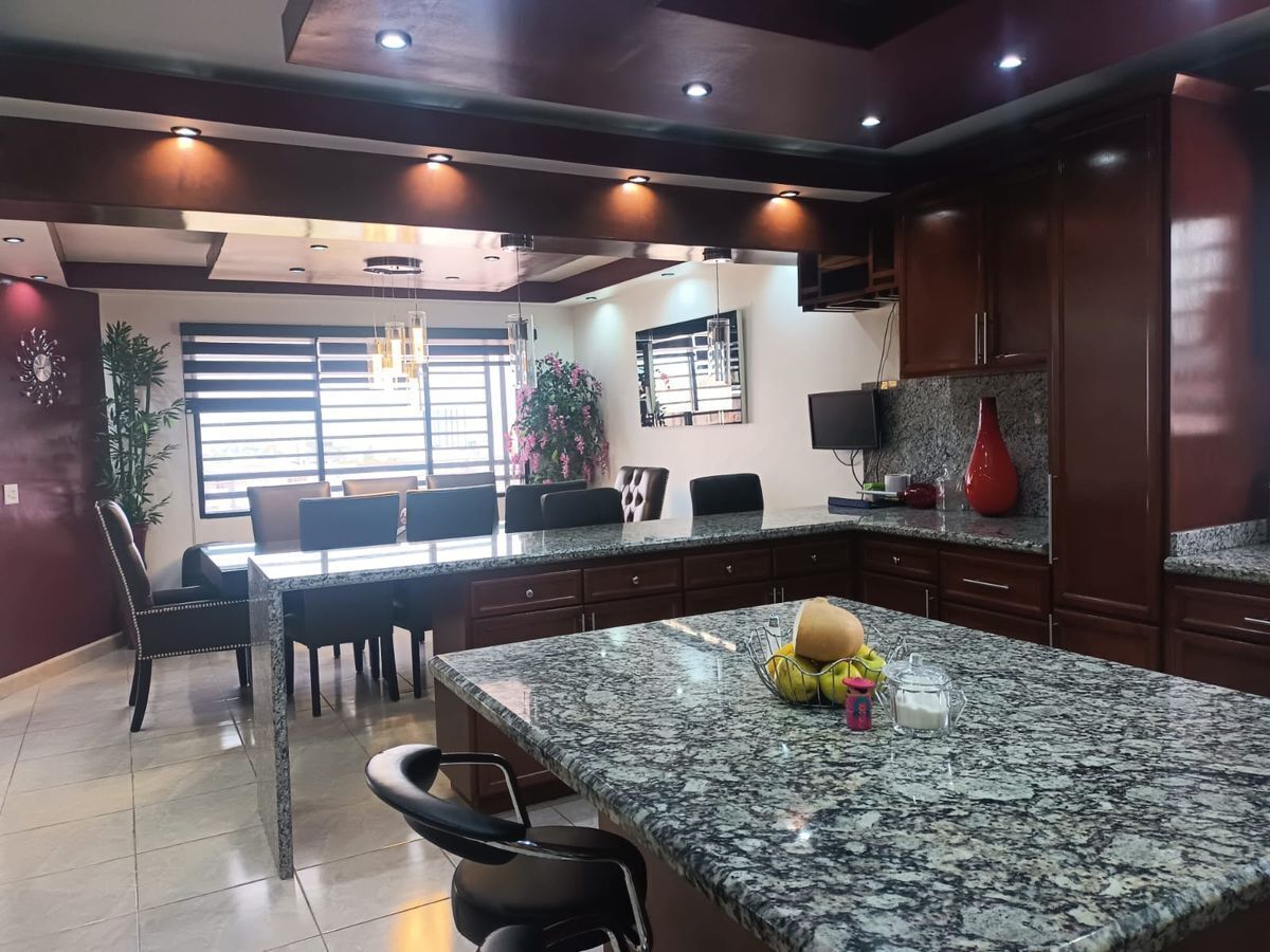 casa-amplia-en-venta-colonia-hidalgo5-36217