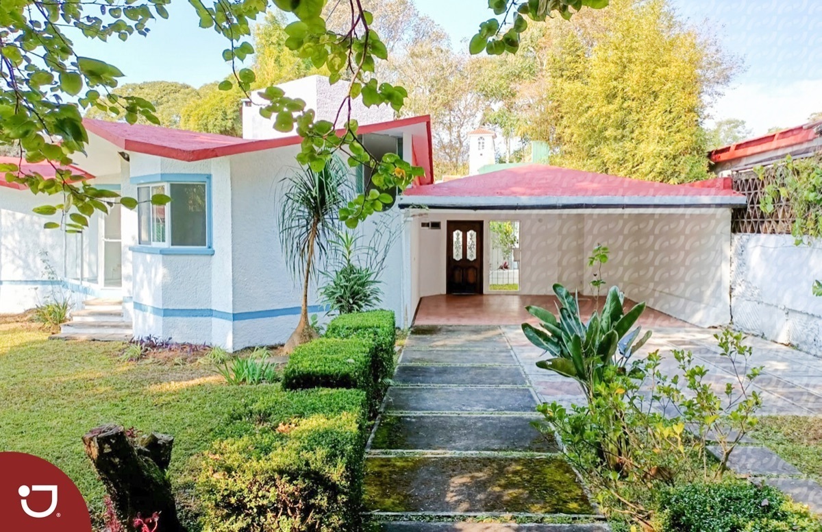 Casa campestre a la venta en Briones, Coatepec