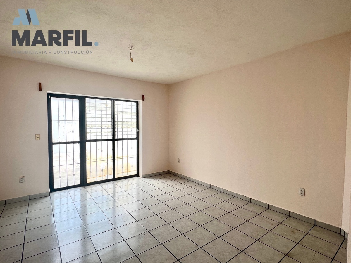 casa-cntrica-en-venta-en-colima-amplios-espacios4-23364