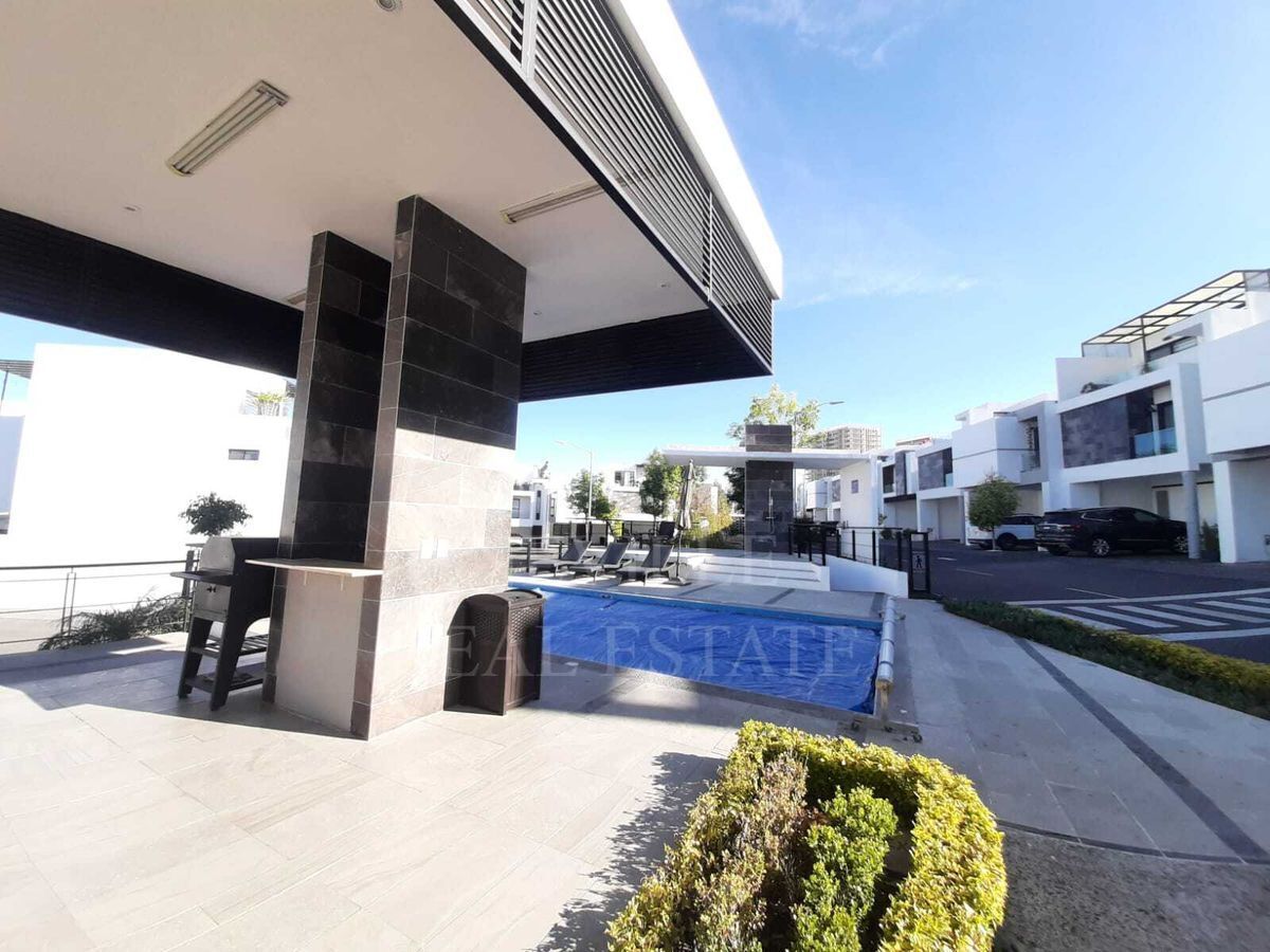 casa-con-4-rec-una-en-planta-baja-y-sala-de-doble-altura-cond-ail-zibat21-26023