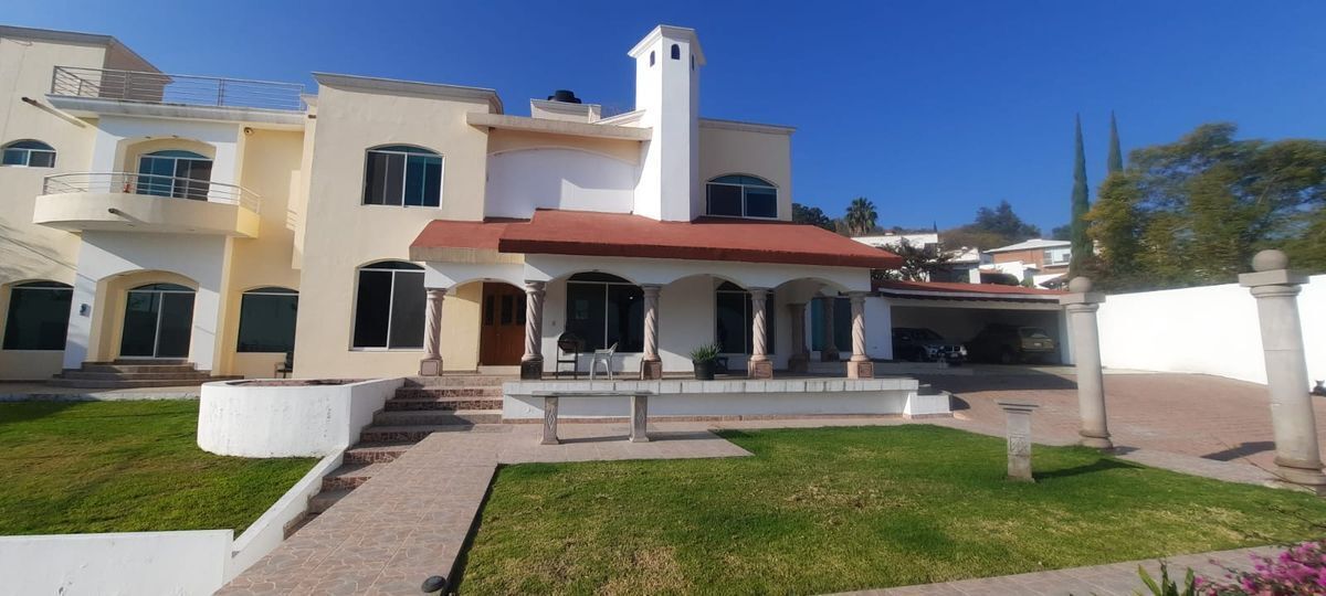 casa-con-alberca-en-huertas-la-joya9-33749