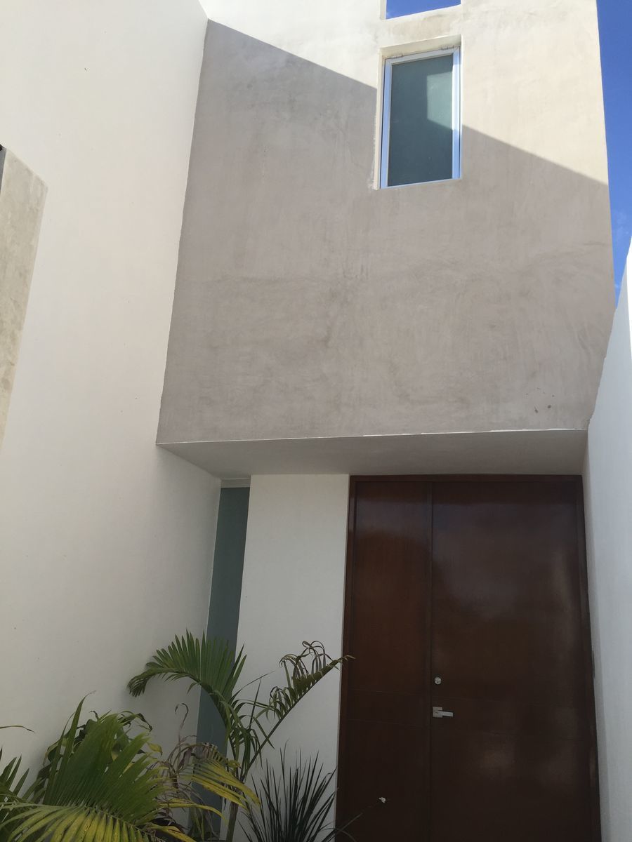 casa-con-alberca-en-venta-dentro-de-privada-xcanatn-zona-norte-merida3-34686