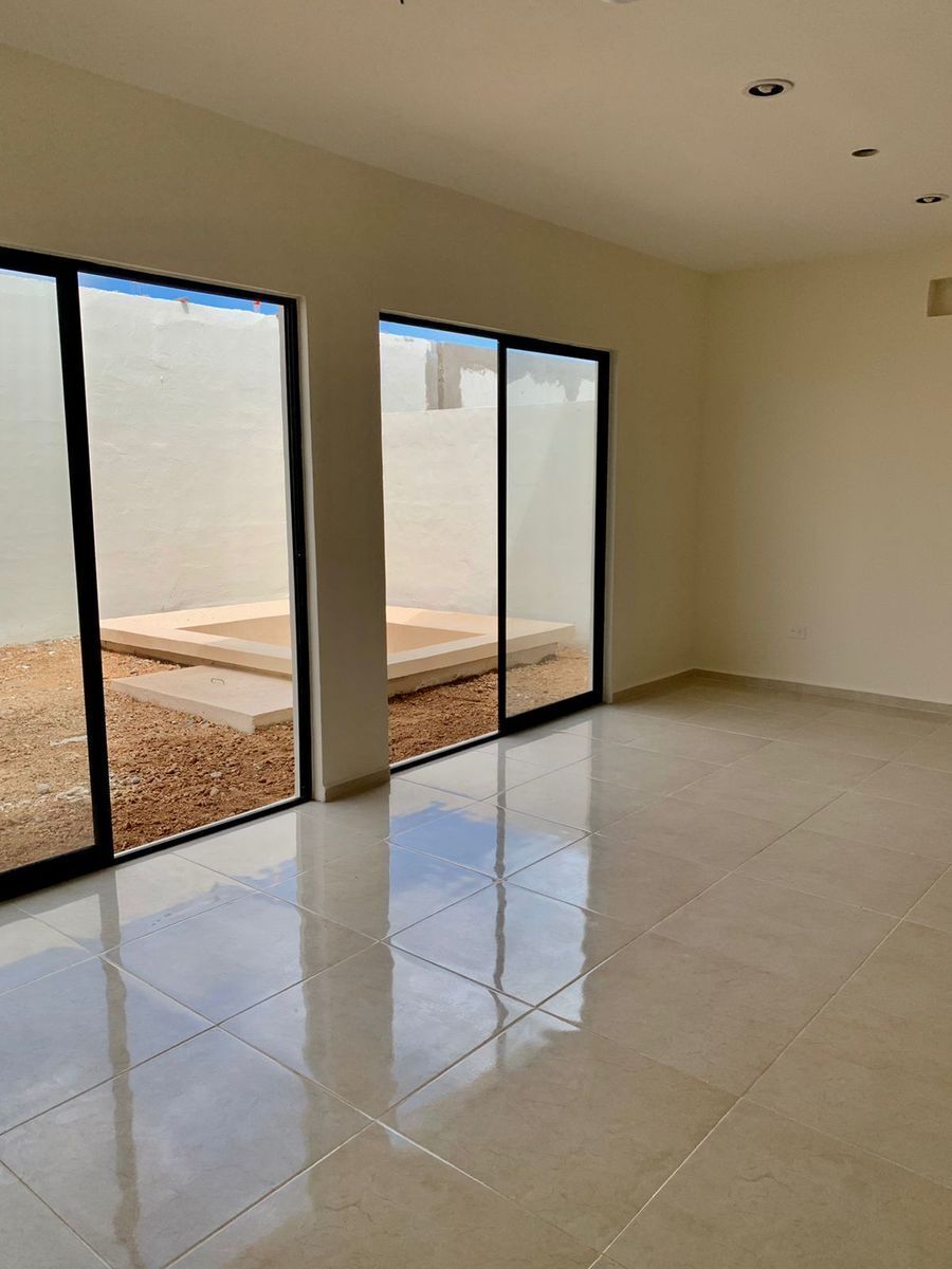 casa-con-alberca-en-venta-dentro-privada-tixcacal-poniente-de-merida16-32214