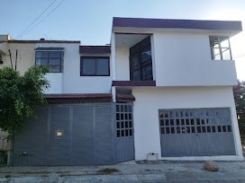 Casa con doble terreno  en Venta Camiches II,Tonalá,Jalisco.