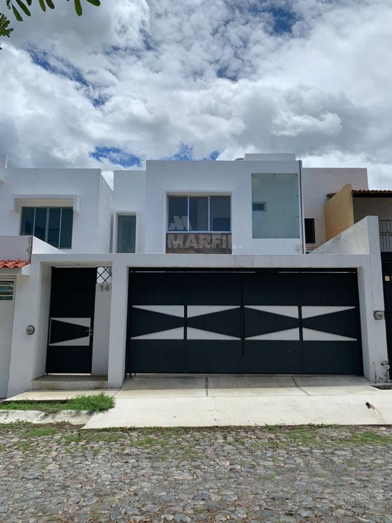 casa-con-habitacin-principal-abajo-en-residencial-esmeralda-norte-en-colima4-23361