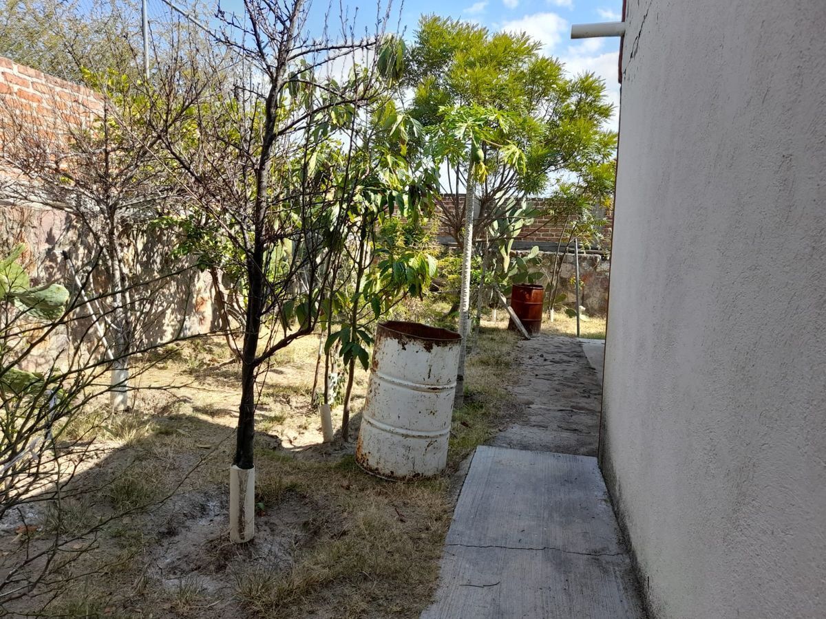 casa-con-terreno-en-venta-en-comanjilla-muy-cerca-de-la-carretera14-28714