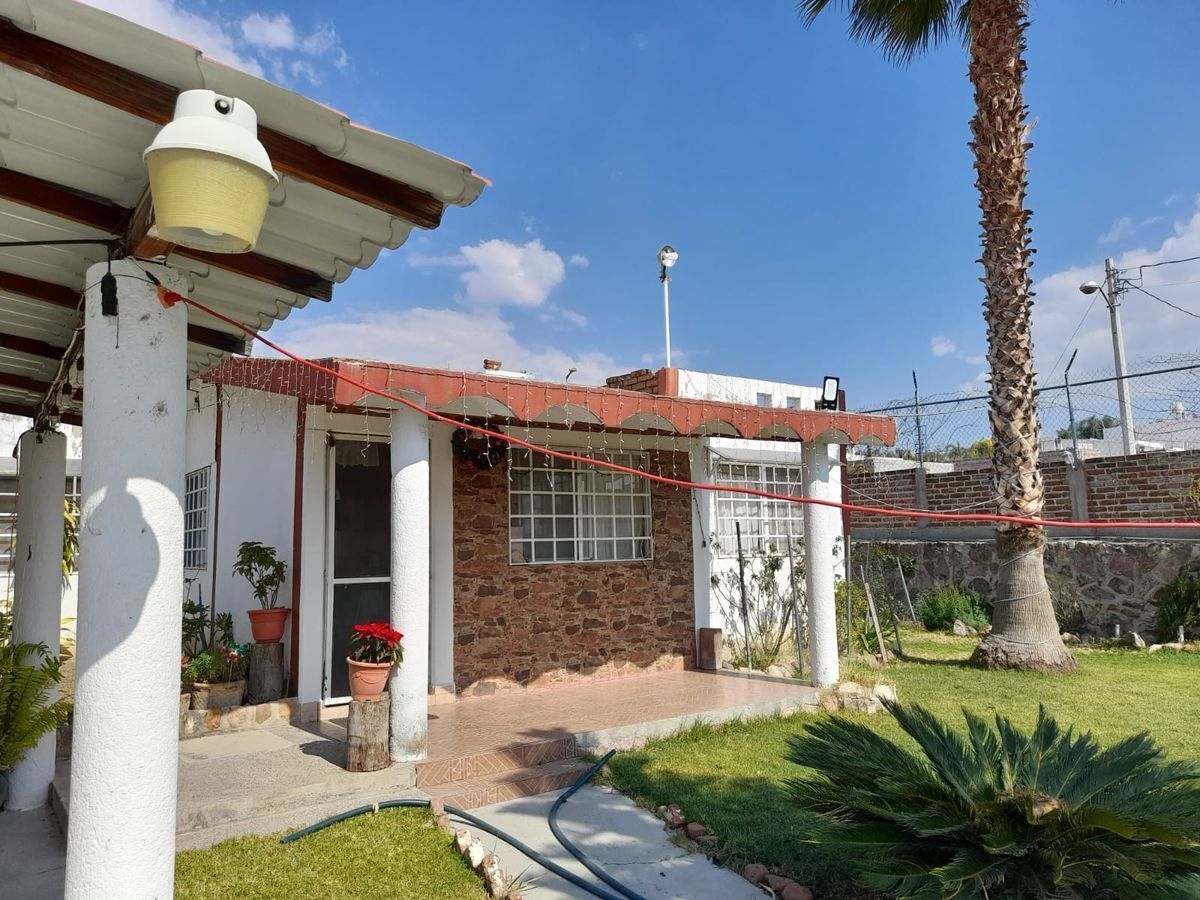 casa-con-terreno-en-venta-en-comanjilla-muy-cerca-de-la-carretera21-28714