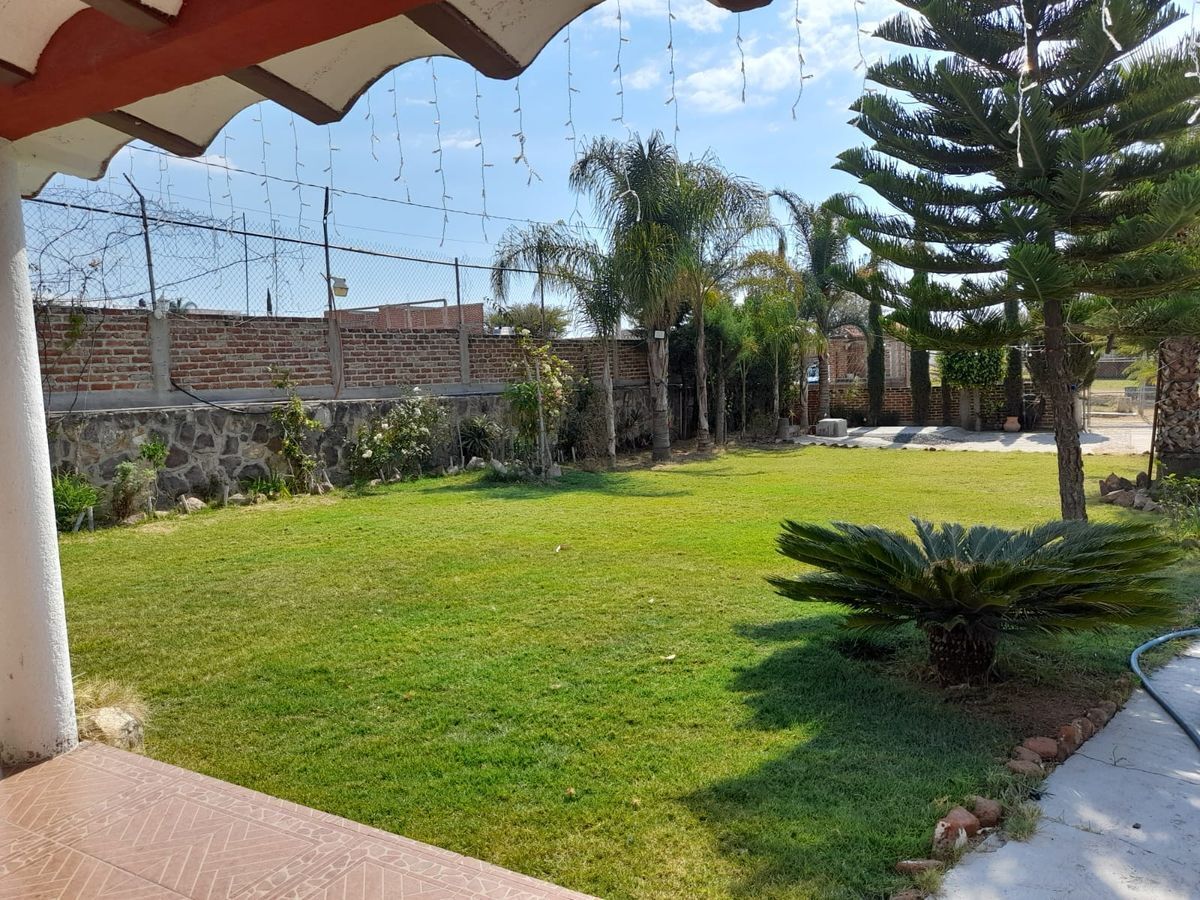 casa-con-terreno-en-venta-en-comanjilla-muy-cerca-de-la-carretera26-28714