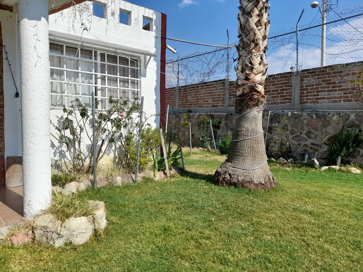 casa-con-terreno-en-venta-en-comanjilla-muy-cerca-de-la-carretera30-28714