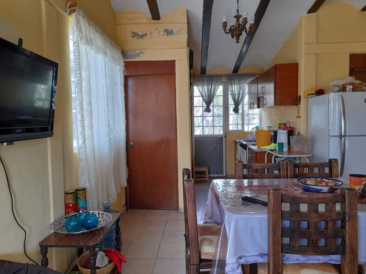 casa-con-terreno-en-venta-en-comanjilla-muy-cerca-de-la-carretera41-28714