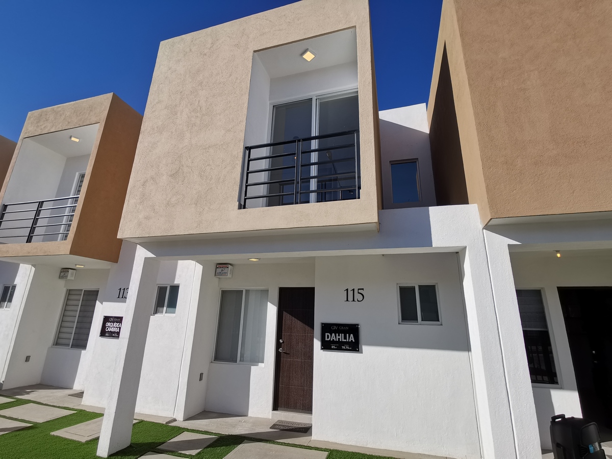 Casa Dahlia Nueva en VENTA Fraccionamiento privado al sur de León Guanajuato