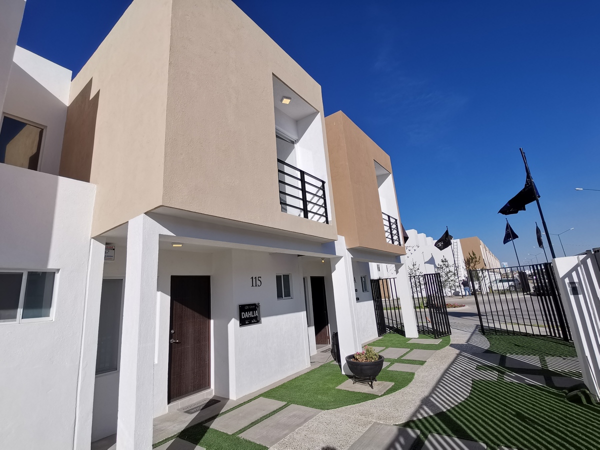 casa-dahlia-nueva-en-venta-fraccionamiento-privado-al-sur-de-len-guanajuato2-30830