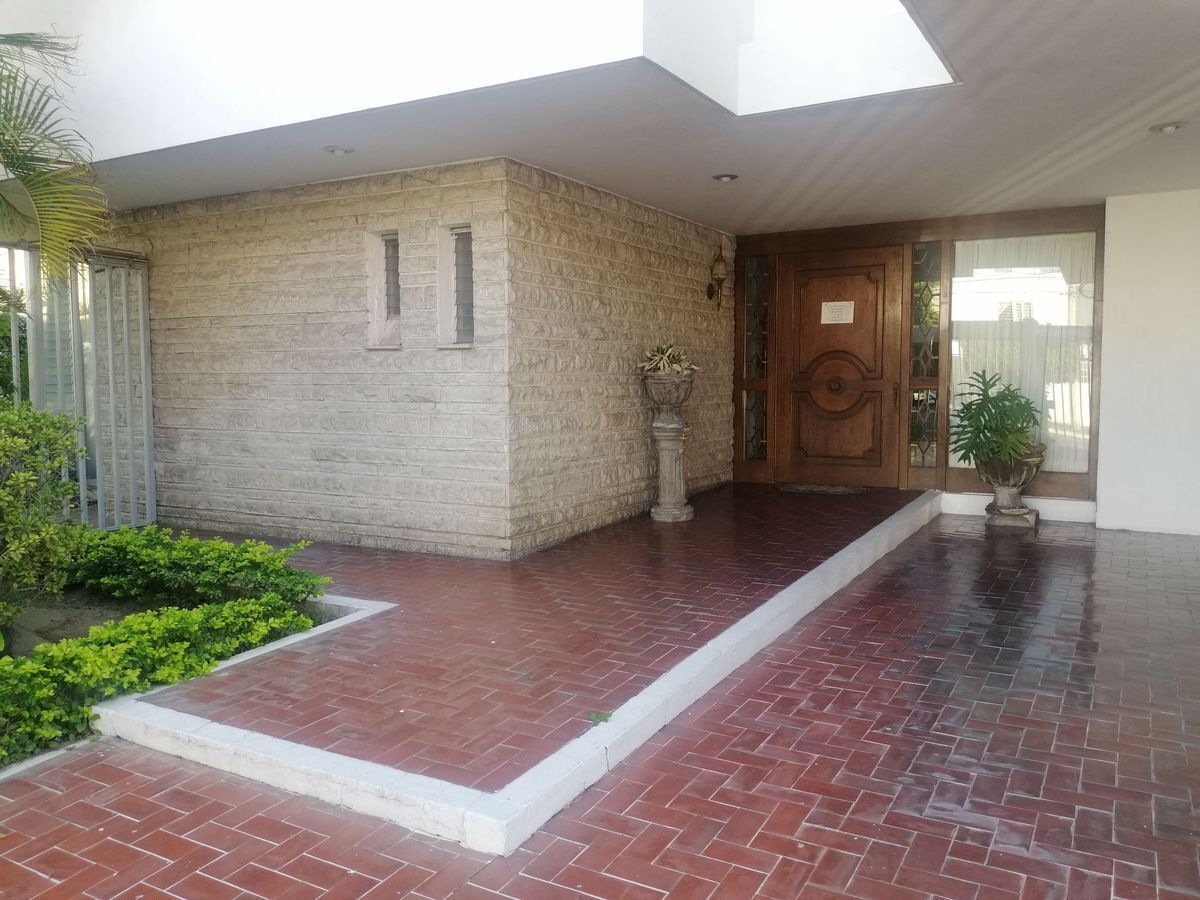 casa-de-1236m2-col-real-vallarta19-14073