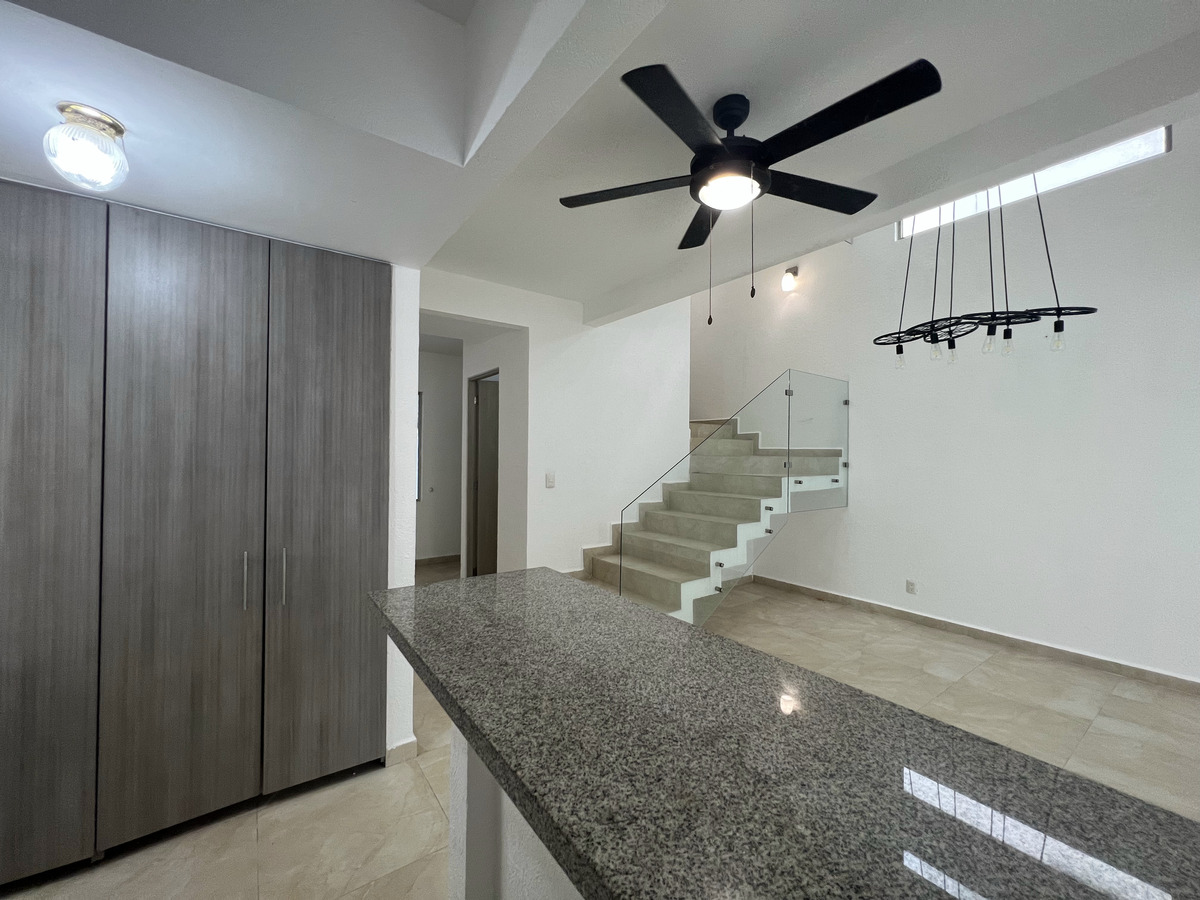 casa-de-3-recmaras-con-rooftop-en-venta-en-playa-del-carmen-frac-bali18-33630