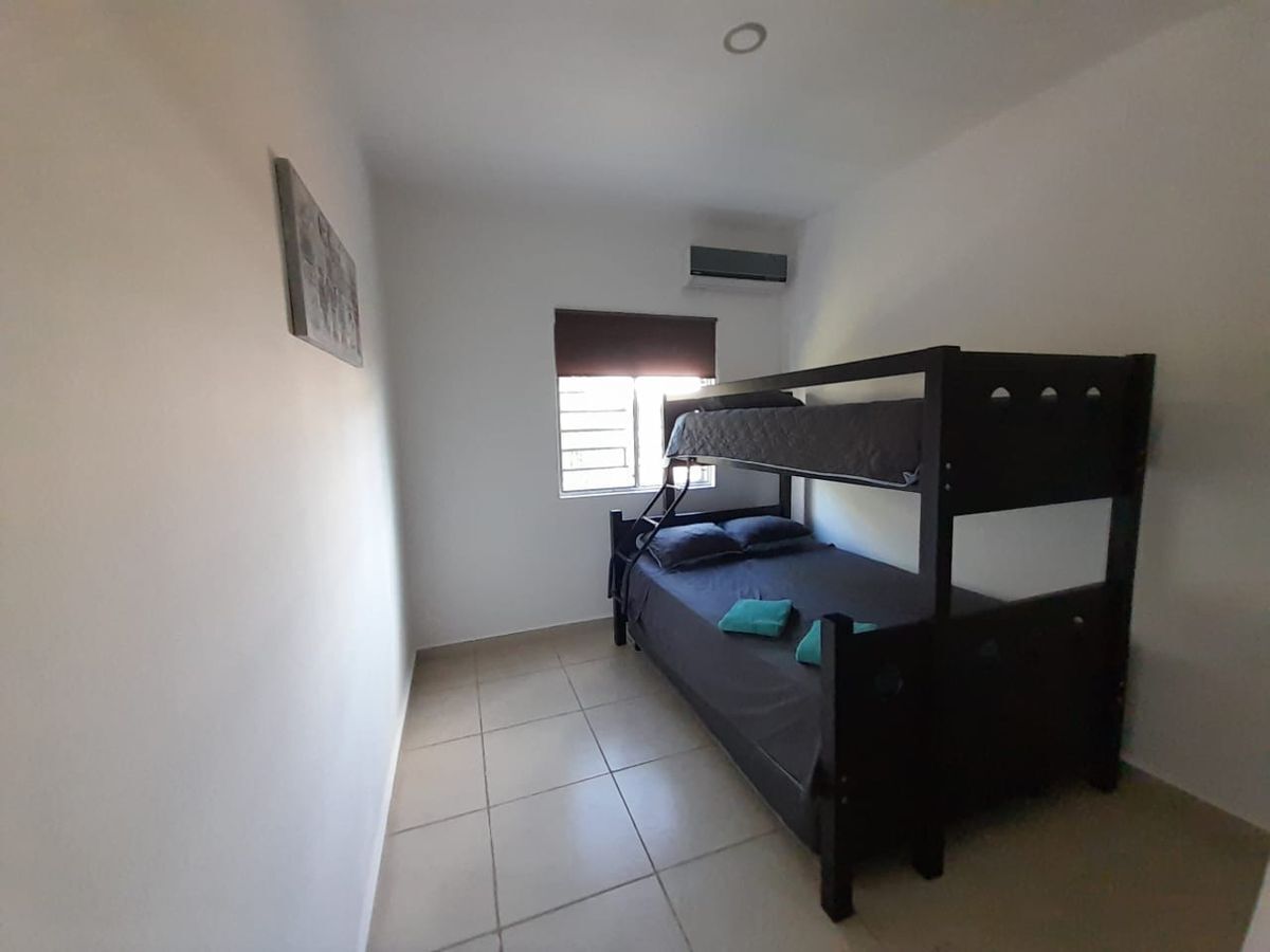 casa-de-4-recmaras-amueblada-en-privada-y-con-alberca10-36225