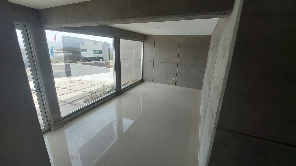 casa-de-autor-en-venta-en-zibat--slo-cliente-directo28-35465