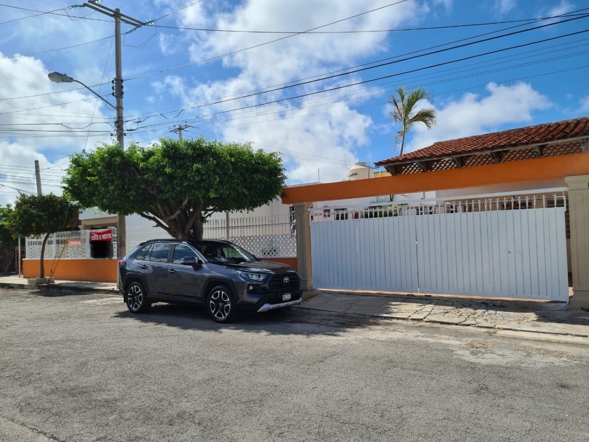 CASA DE DOS RECAMARAS DENTRO DE MERIDA