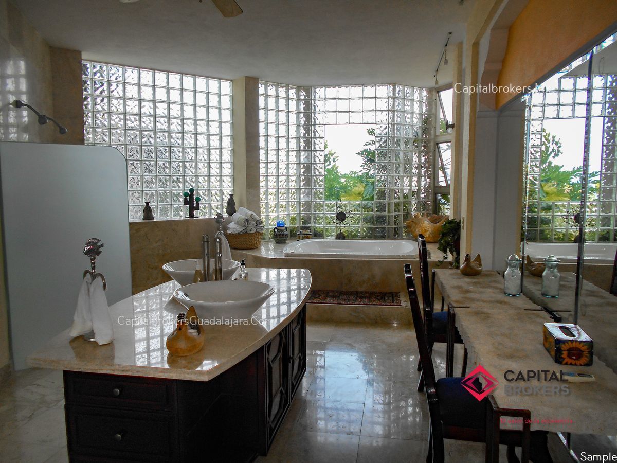 casa-de-lujo-en-venta-estilo-marroqu-manzanillo-vista-al-mar25-26878