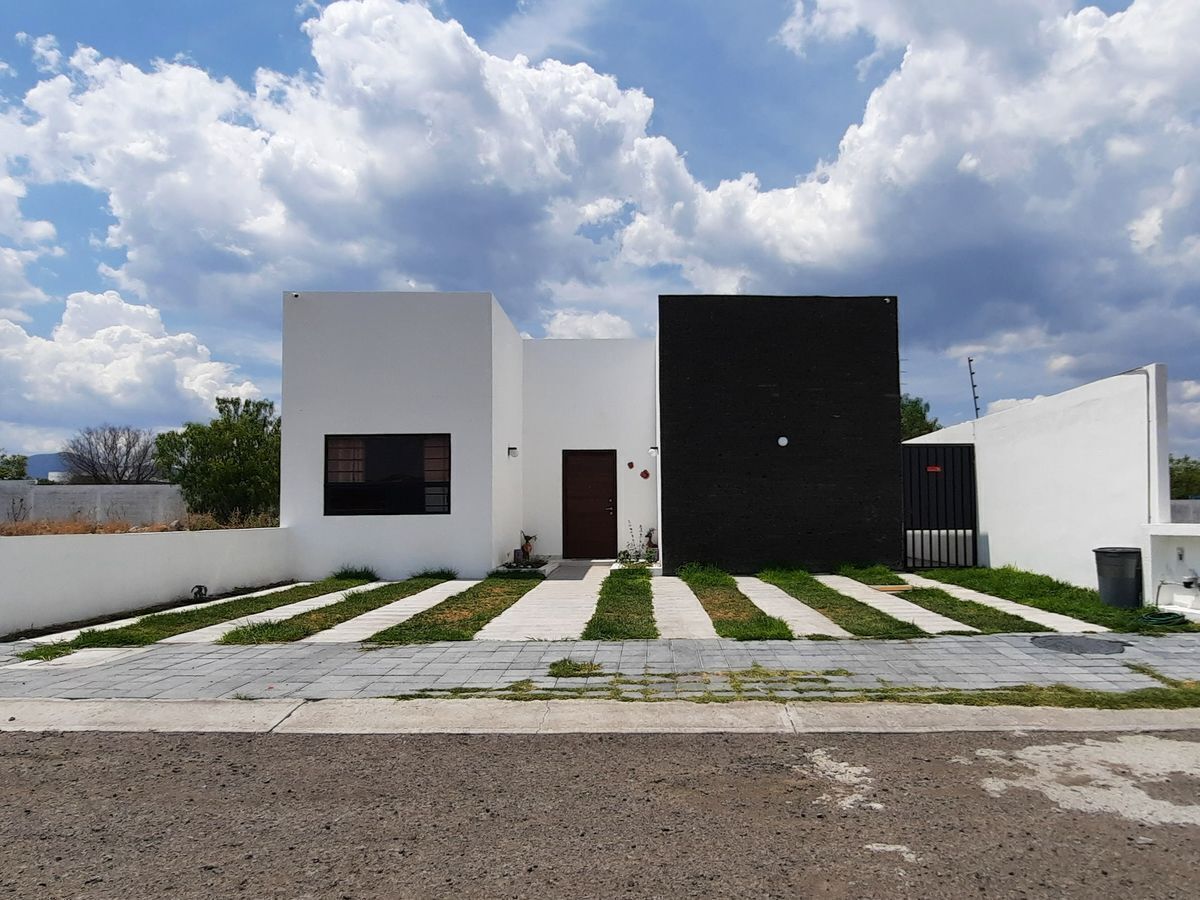 CASA DE UN PISO EN QUERETARO