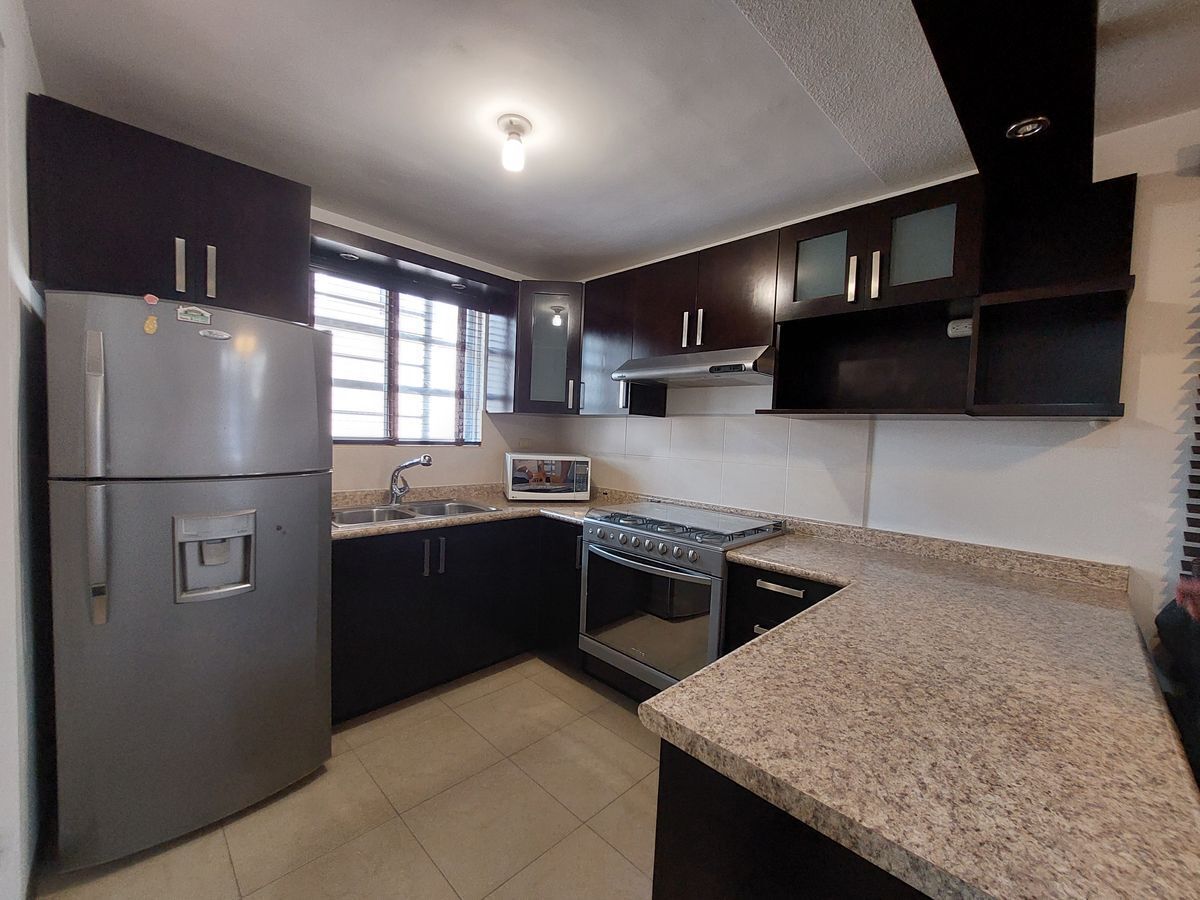 casa-en--renta--para-ejecutivo-en-santa-luz--escobedo-nl1-36175