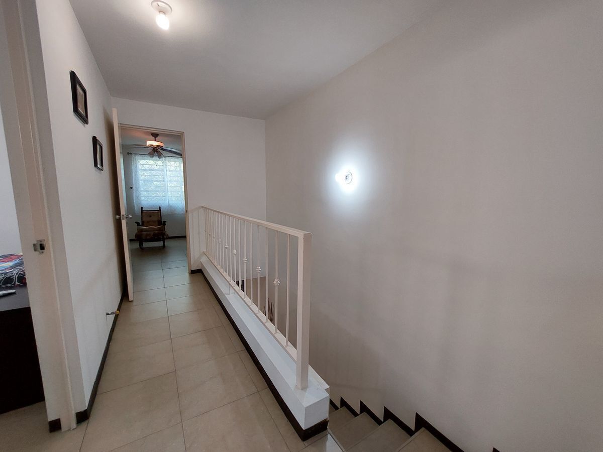 casa-en--renta--para-ejecutivo-en-santa-luz--escobedo-nl7-36175