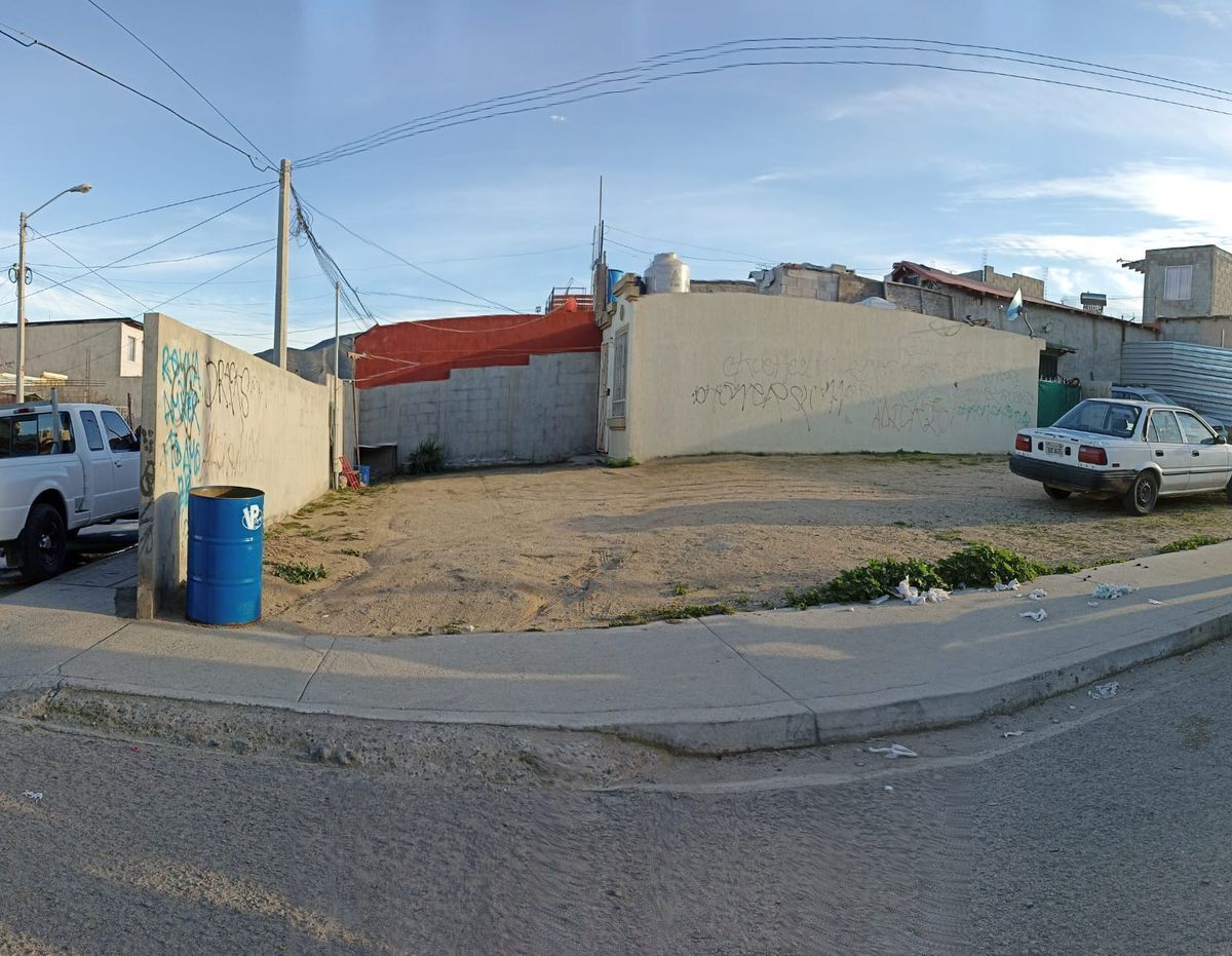 casa-en-calle-isla-santa-catarina-terreno-excedente-solo-de-contado6-19850