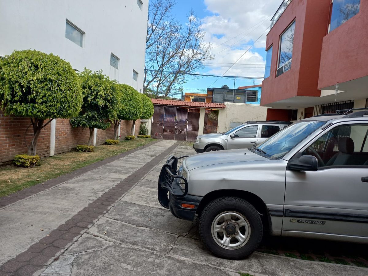 casa-en-condominio-con-3-habitaciones-y-35-baos2-17628