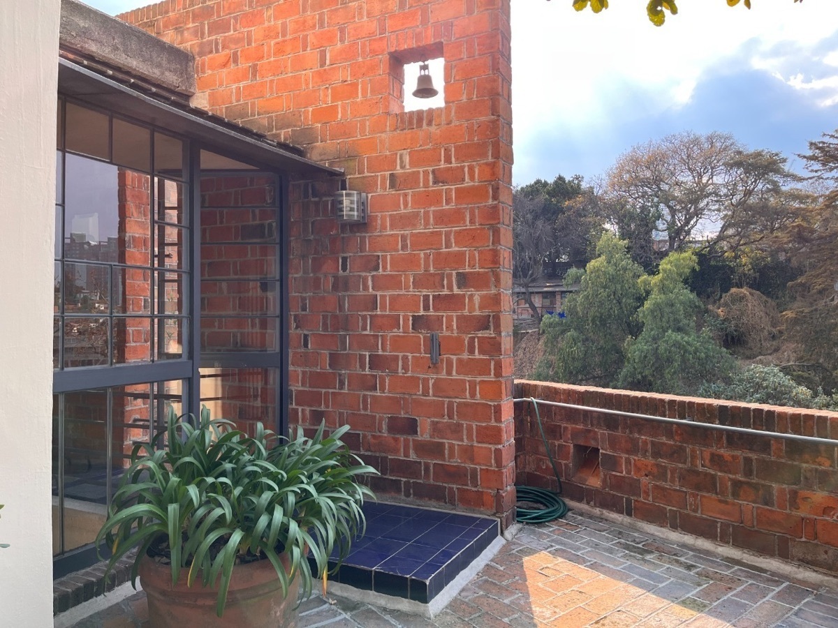 CASA EN CONDOMINIO EN VENTA  ENTRE BOSQUES Y VISTA HERMOSA